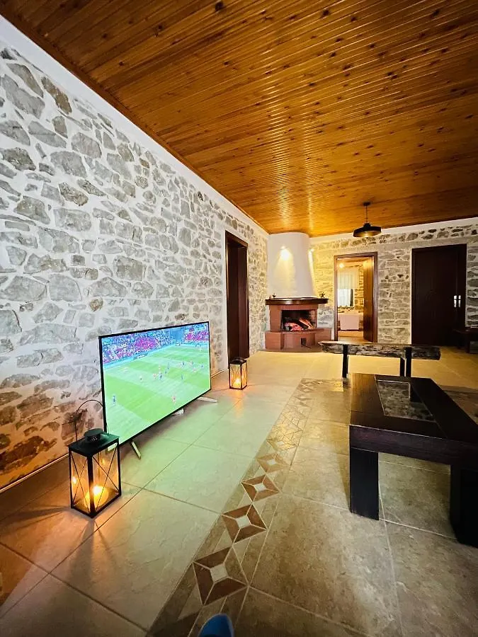 Villa Bujtina Cakuli, Rehove - Erseke