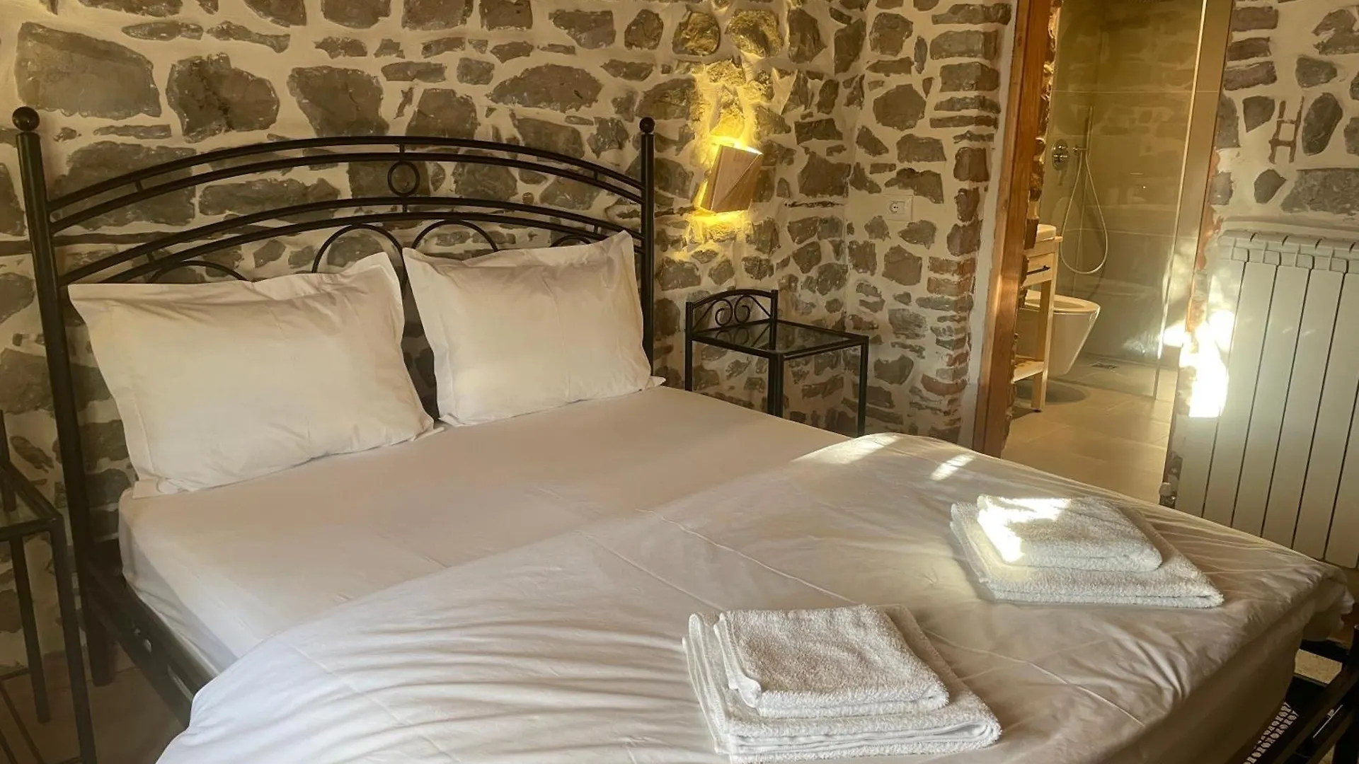 Villa Bujtina Cakuli, Rehove - Erseke Albania