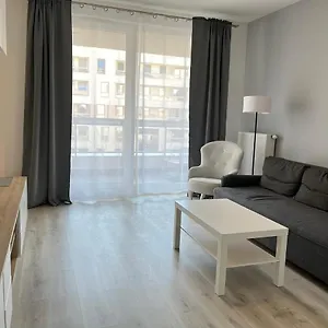 https://vizja-apartments-kolska-9.warsawhotelspoland.com