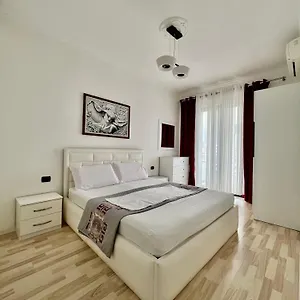 https://spiranca-downtown-comfort.hotels-in-tirana.com